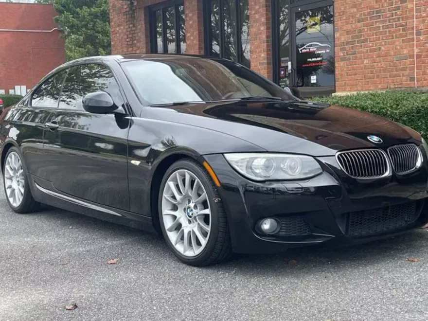 2012 Bmw 328i 3-series photo 1