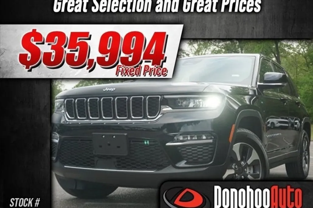 2023 Jeep Cherokee 4xe photo 1