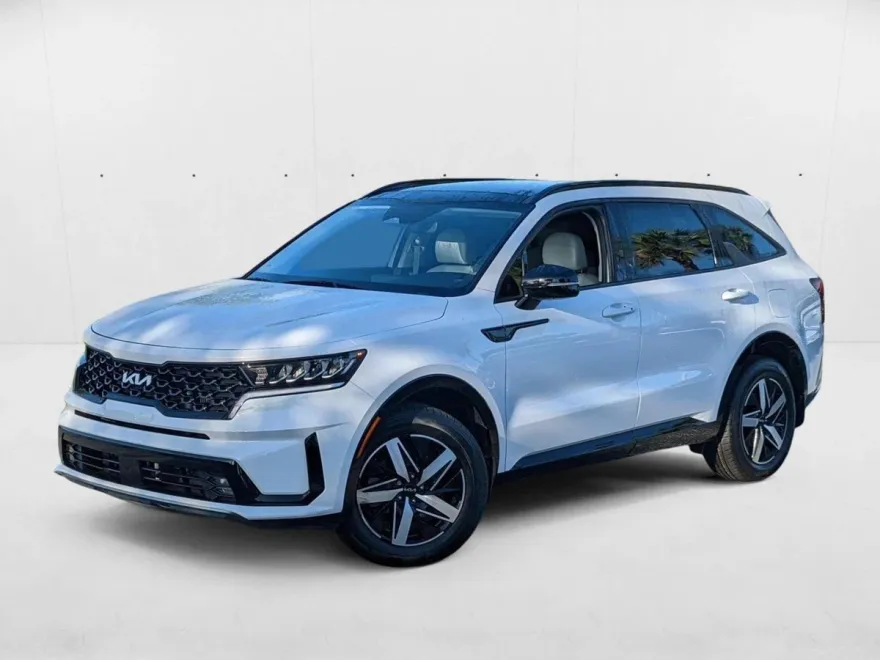 2022 Kia Sorento EX photo 1