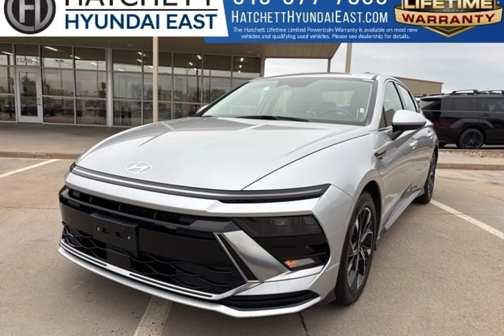 2024 Hyundai Sonata SEL photo 1