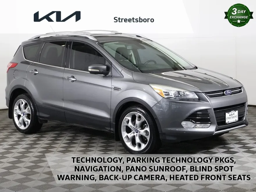 2013 Ford Escape Titanium photo 1