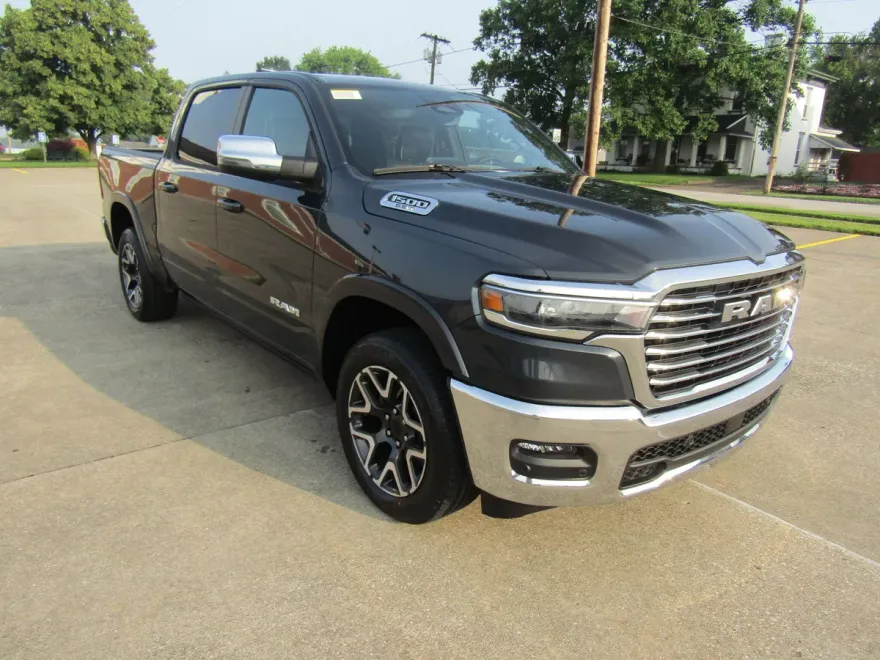2025 Ram 1500 Laramie photo 1