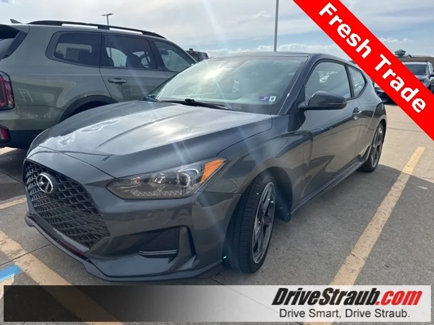 2019 Hyundai Veloster Turbo photo 1