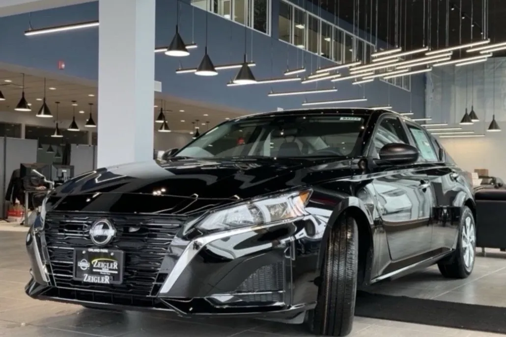 2025 Nissan Altima 2.5 S photo 1