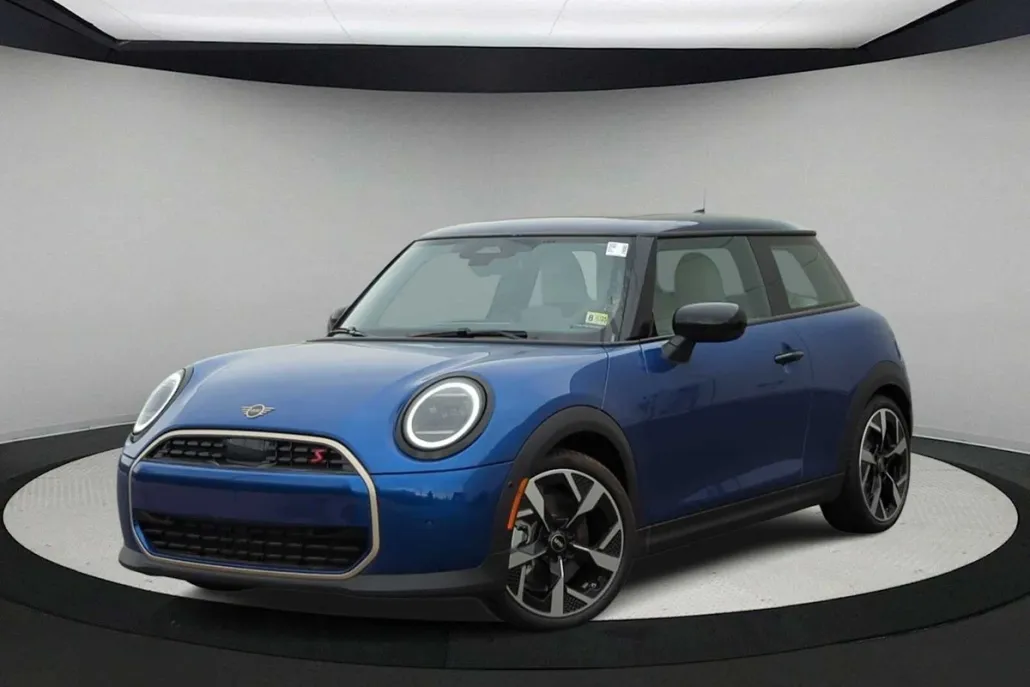 2025 Mini Cooper 2 Door Hardtop S photo 1