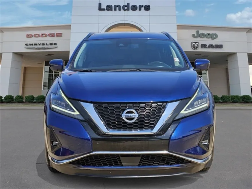 2022 Nissan Murano SV photo 1