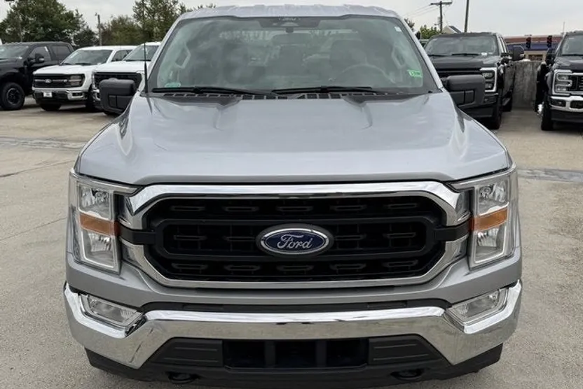 2022 Ford F-150 XLT photo 1