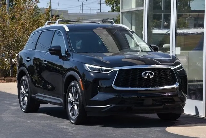 2025 Infiniti QX60 Luxe AWD photo 1