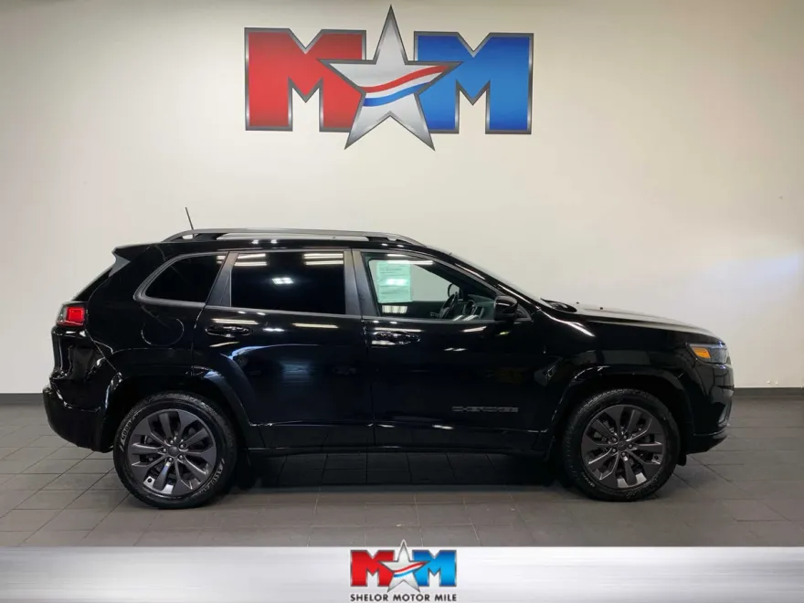 2020 Jeep Cherokee Limited photo 1