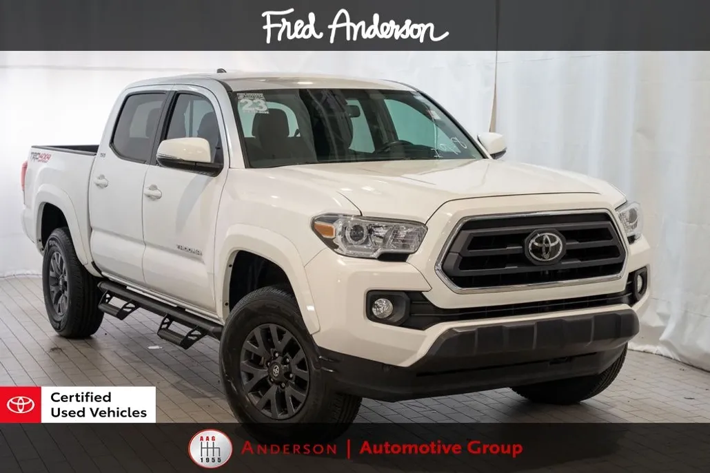 2023 Toyota Tacoma SR5 V6 photo 1