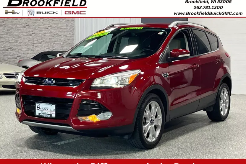 2014 Ford Escape Titanium photo 1