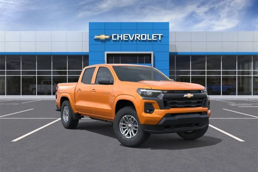 2026 Chevrolet Colorado LT photo 1