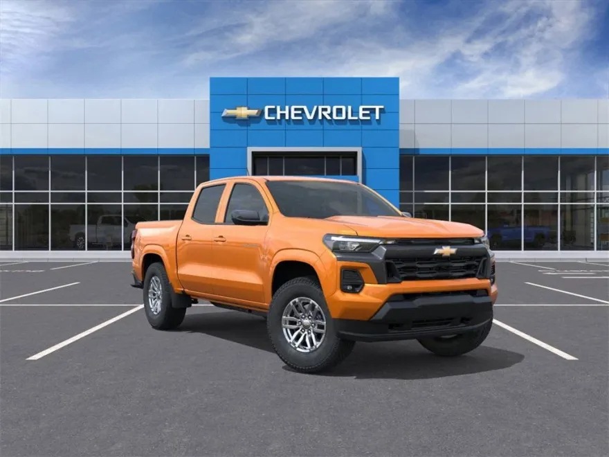 2026 Chevrolet Colorado LT photo 1