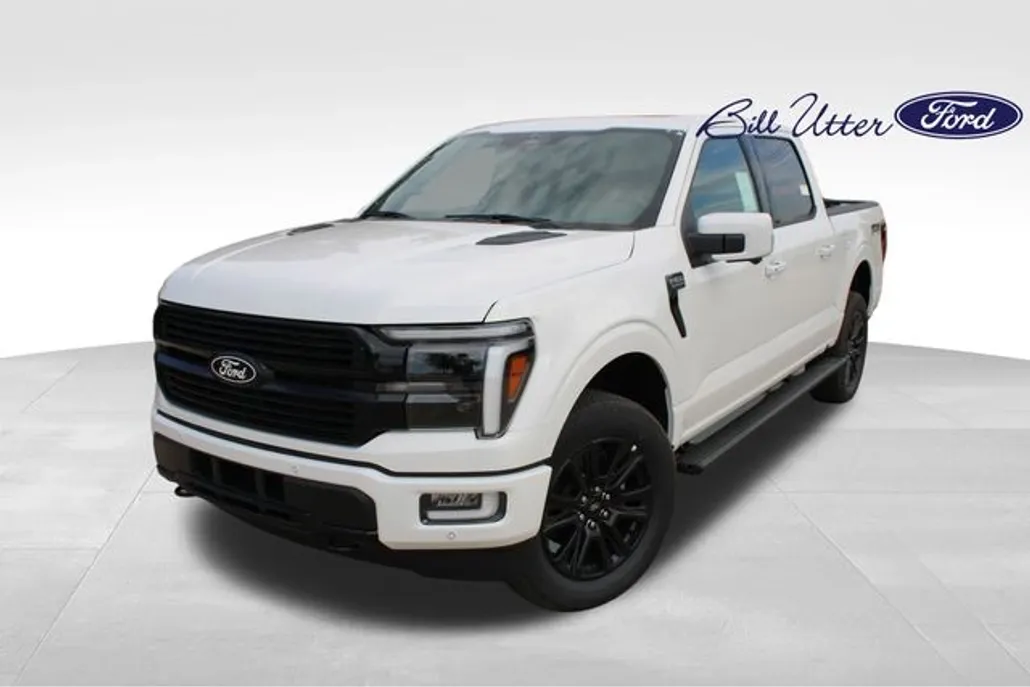 2025 Ford F-150 Platinum photo 1