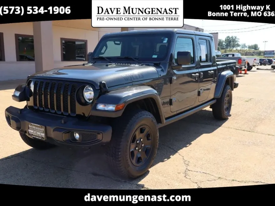 2023 Jeep Gladiator Willys photo 1