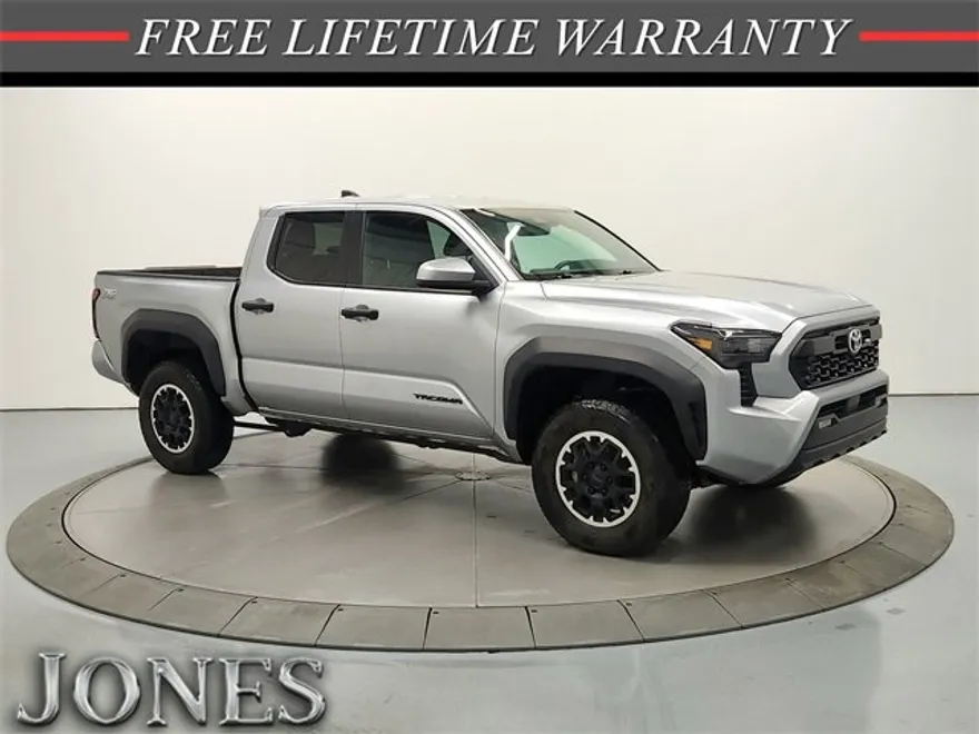 2024 Toyota Tacoma SR5 photo 1