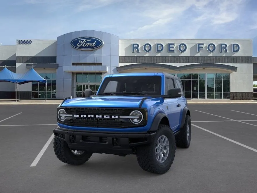 2025 Ford Bronco Badlands photo 1