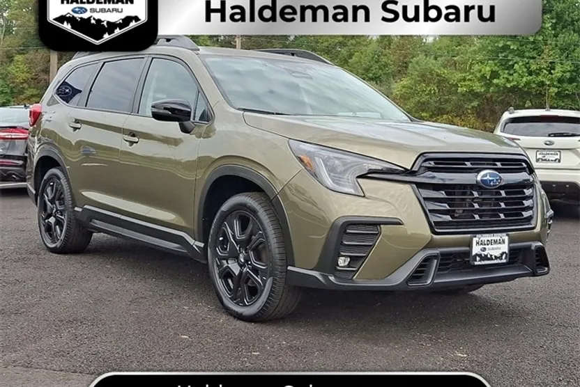 2023 Subaru Ascent Onyx Edition photo 1