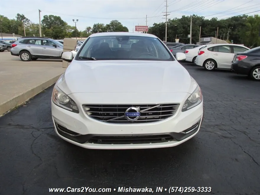2017 Volvo S60 T5 Inscription AWD photo 1