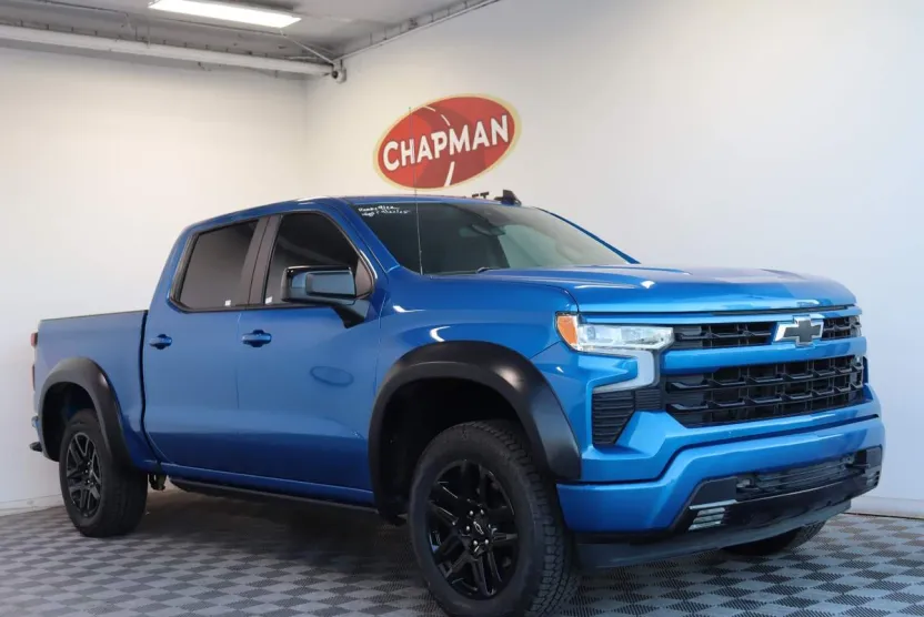 2023 Chevrolet Silverado 1500 RST photo 1