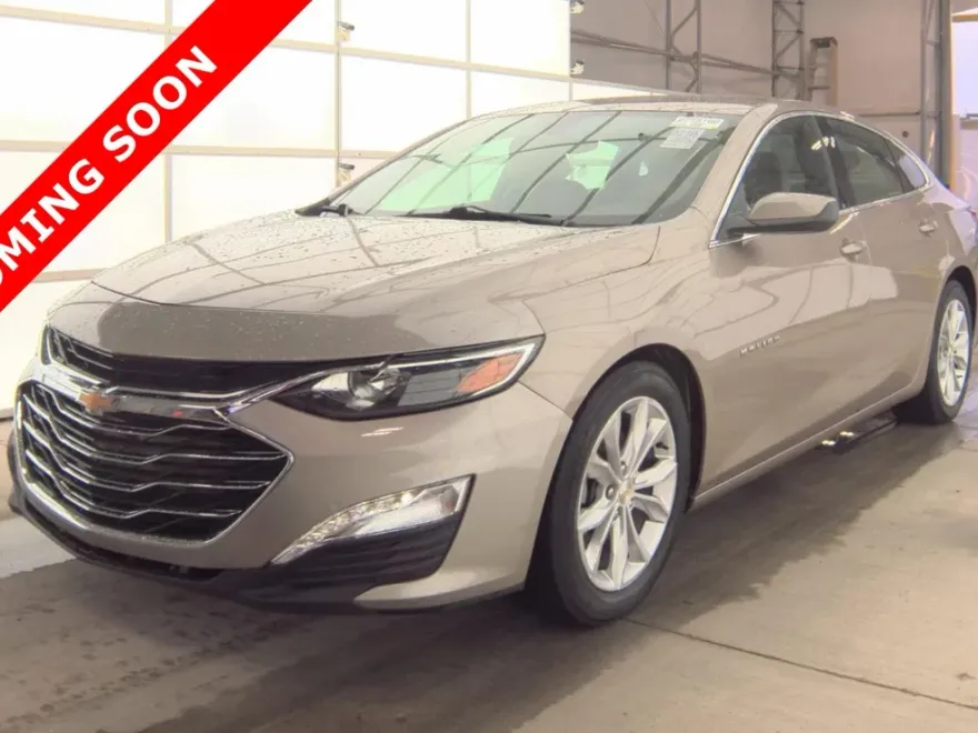 2022 Chevrolet Malibu 1LT photo 1