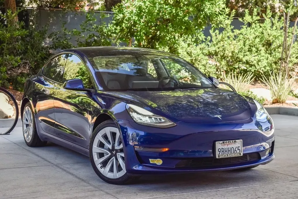 2022 Tesla Model 3 photo 1