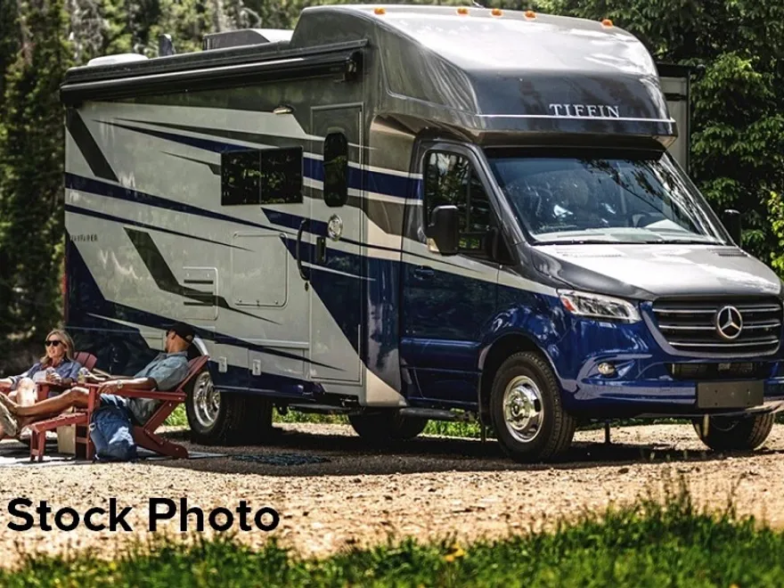 2024 Mercedes Benz Sprinter 3500 photo 1