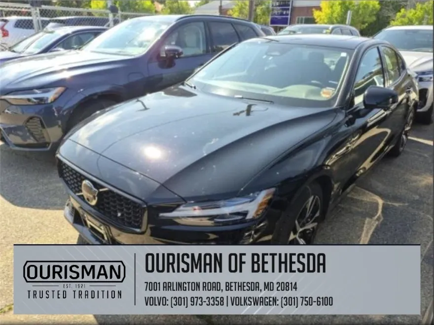 2023 Volvo S60 B5 Plus photo 1
