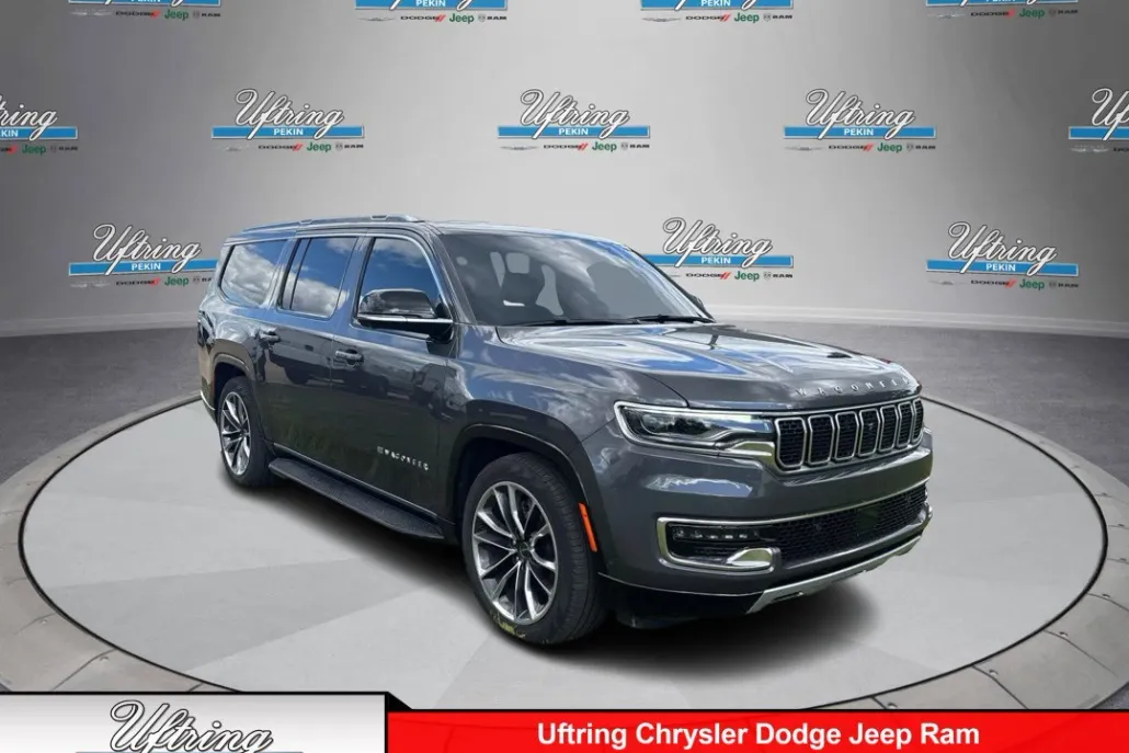 2024 Jeep Wagoneer L Series II photo 1