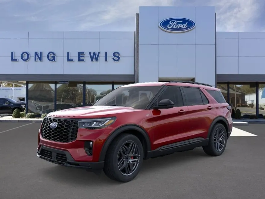 2025 Ford Explorer ST-Line photo 1
