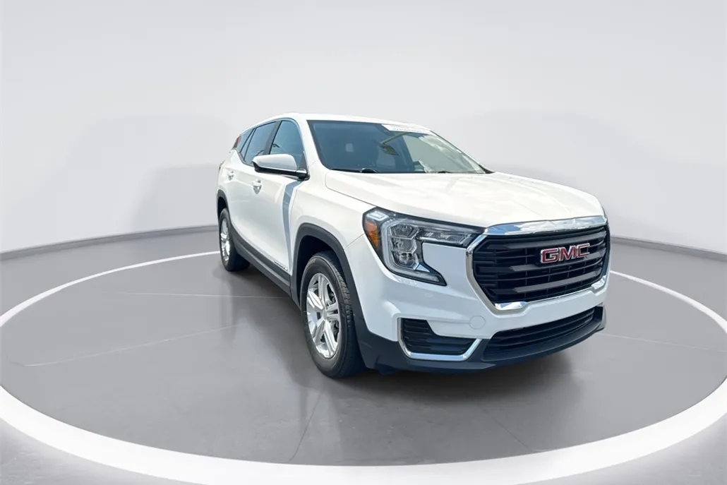 2024 Gmc Terrain SLE photo 1