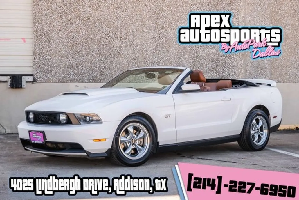 2010 Ford Mustang GT Premium photo 1
