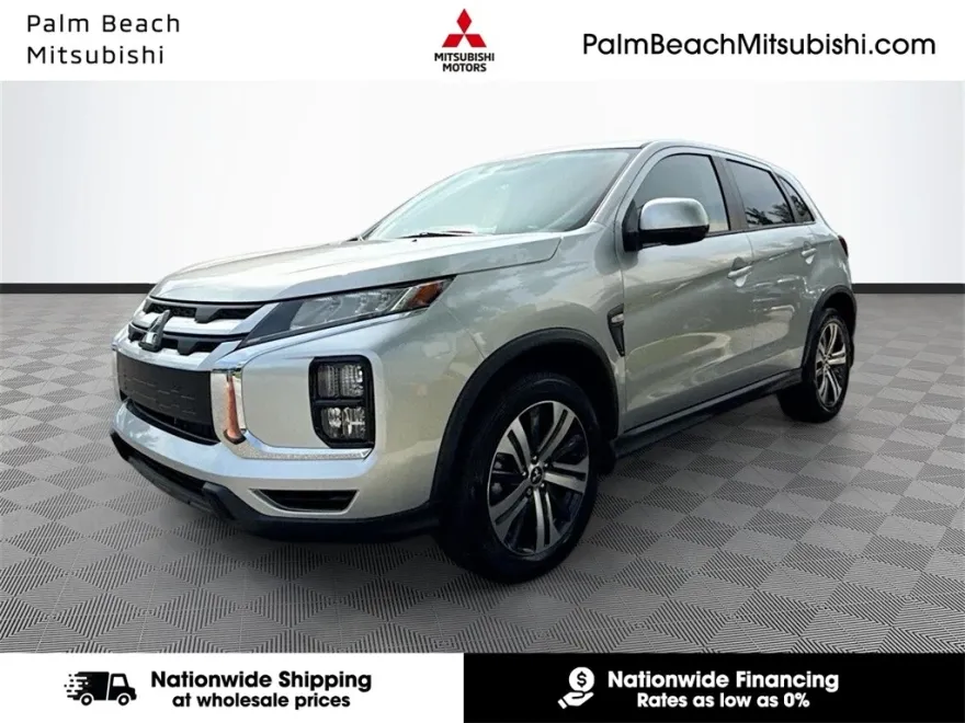 2025 Mitsubishi Outlander Sport ES photo 1
