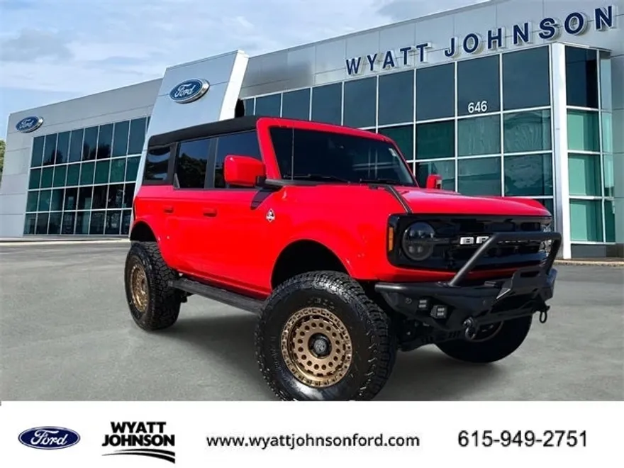 2023 Ford Bronco Outer Banks photo 1