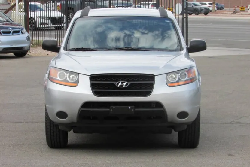 2009 Hyundai Santa Fe GLS photo 1