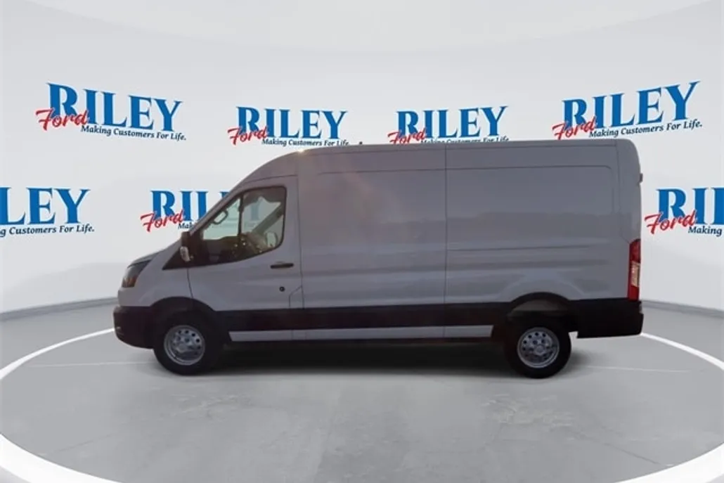 2025 Ford Transit Cargo Van photo 1