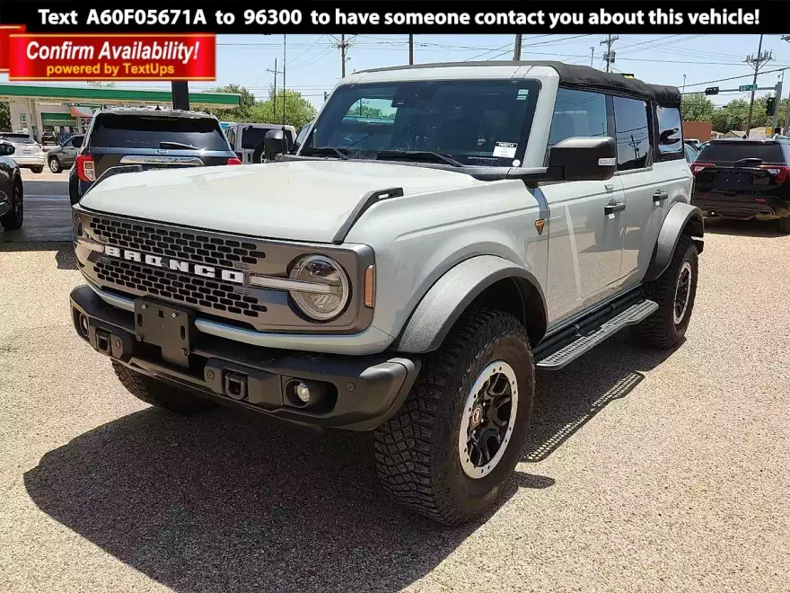 2022 Ford Bronco Badlands photo 1
