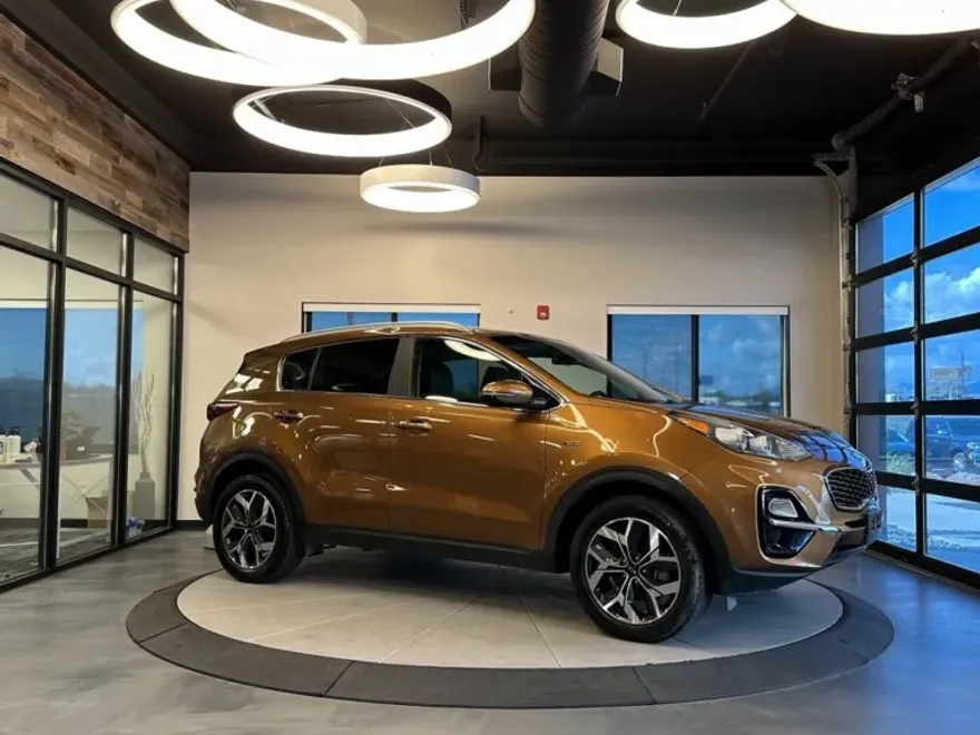 2020 Kia Sportage EX photo 1