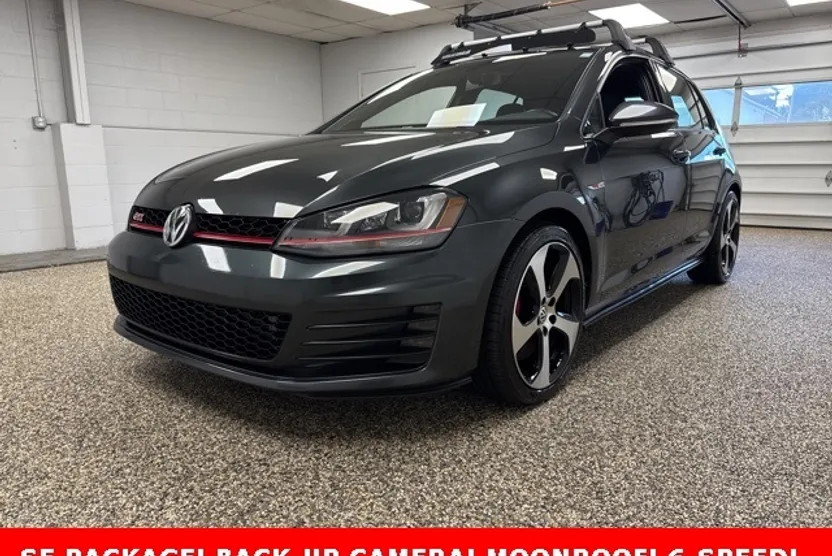 2017 Volkswagen Golf GTI SE photo 1