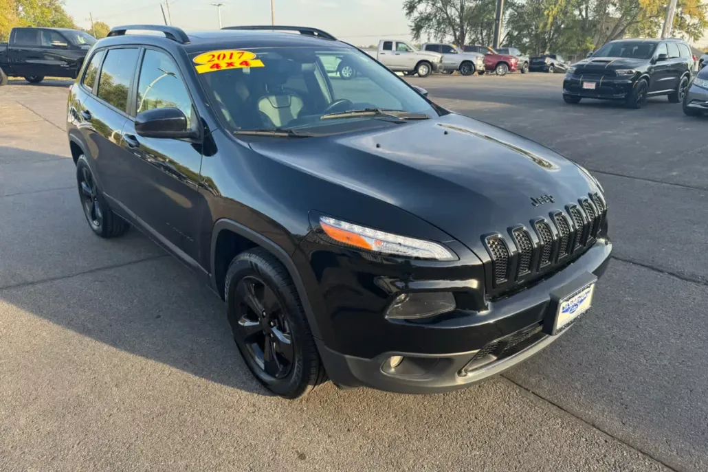 2017 Jeep Cherokee High Altitude photo 1