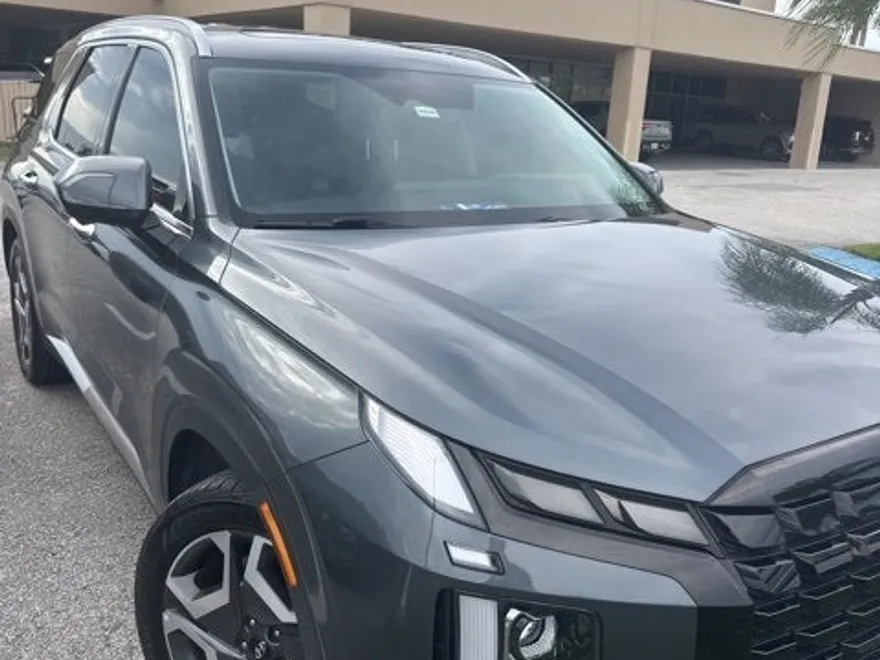 2023 Hyundai Palisade Limited photo 1