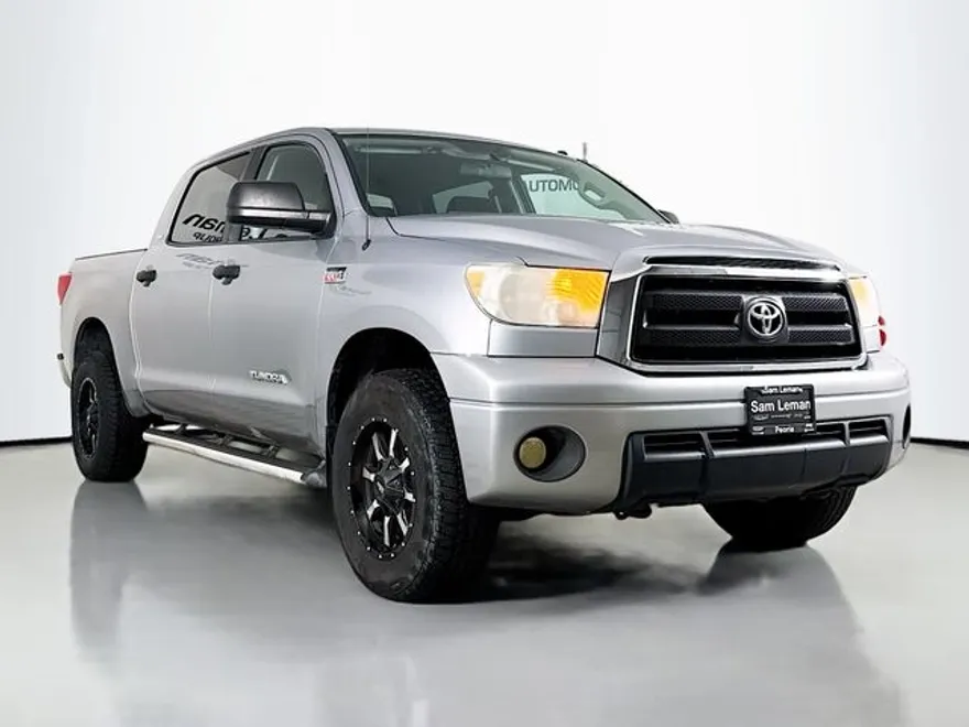 2010 Toyota Tundra SR5 photo 1