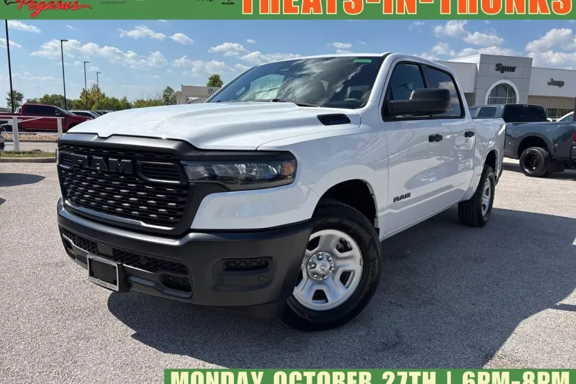 2025 Ram 1500 Tradesman photo 1