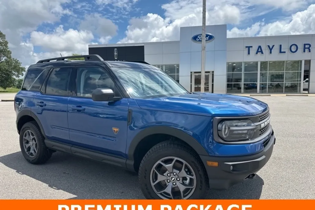 2024 Ford Bronco Sport Badlands photo 1