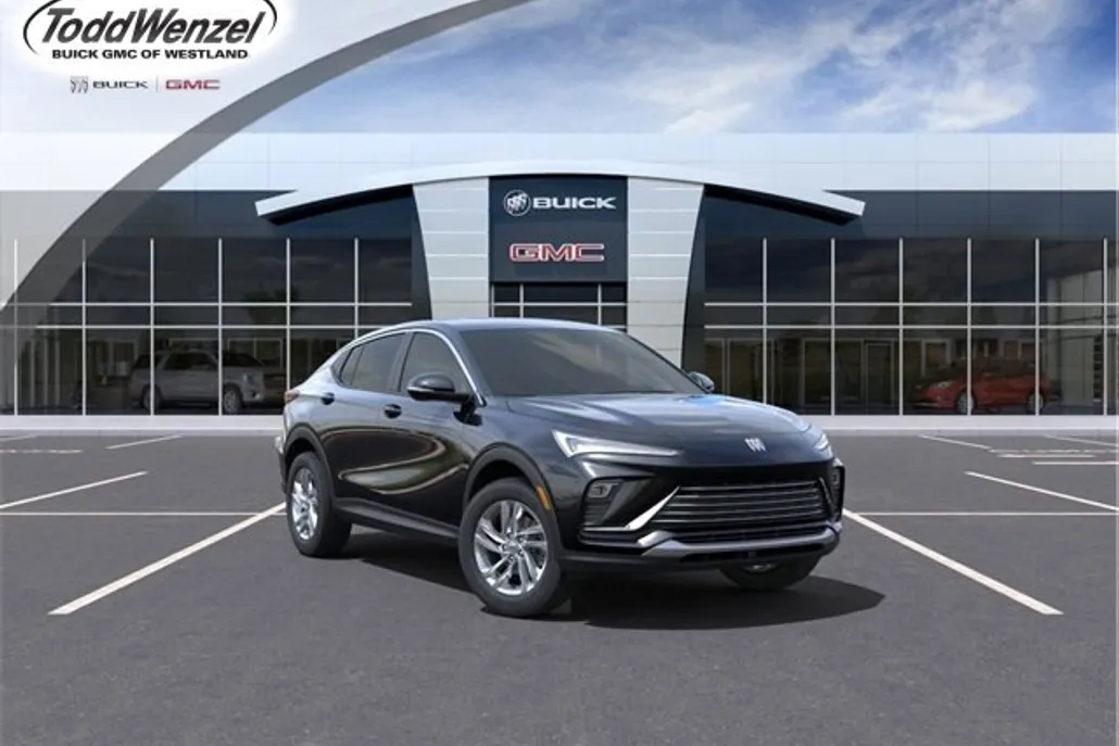 2025 Buick Envista Preferred photo 1