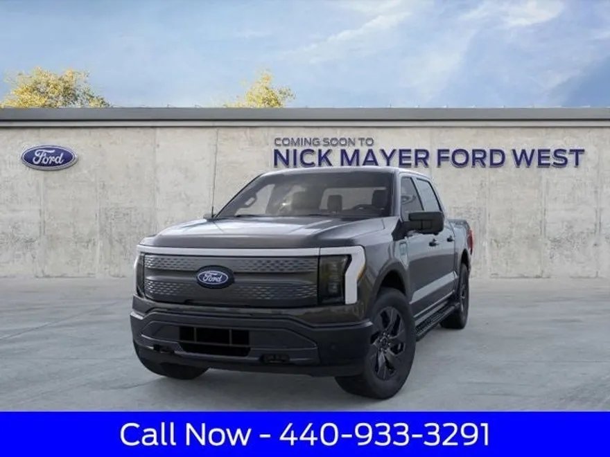 2025 Ford F-150 Lightning photo 1