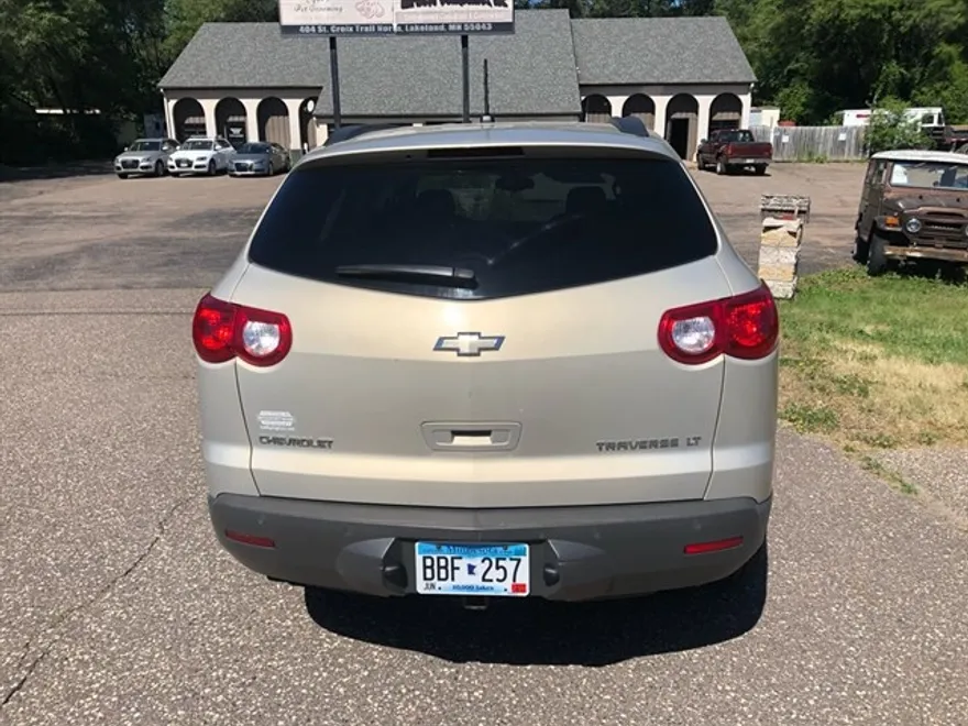 2009 Chevrolet Traverse photo 8