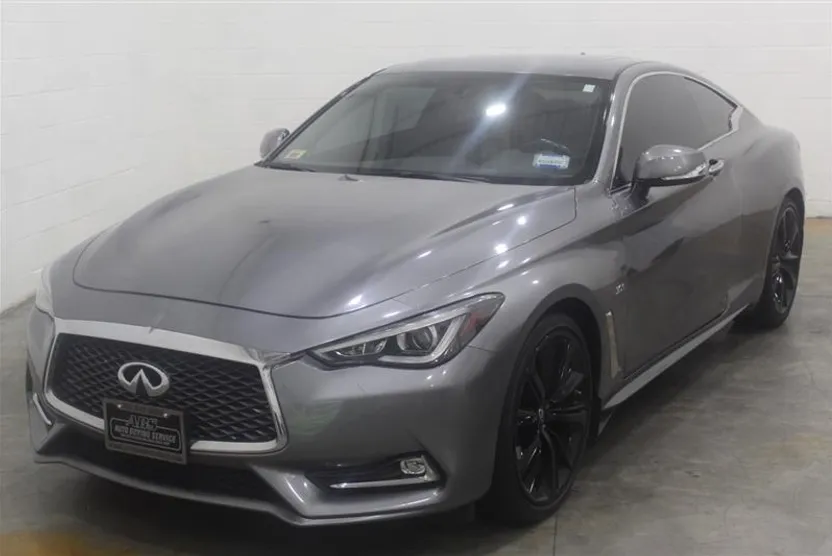 2017 Infiniti Q60 3.0t Premium photo 1