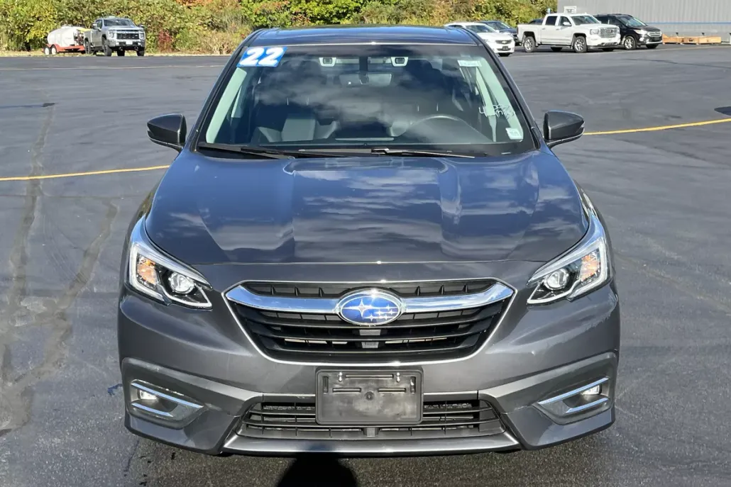 2022 Subaru Legacy Limited photo 1