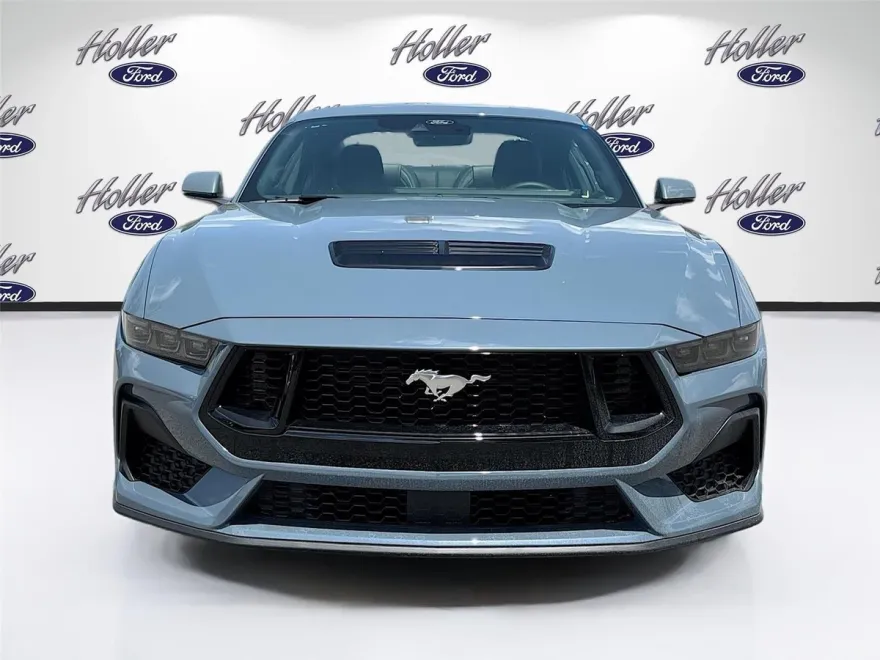 2025 Ford Mustang GT Premium photo 1